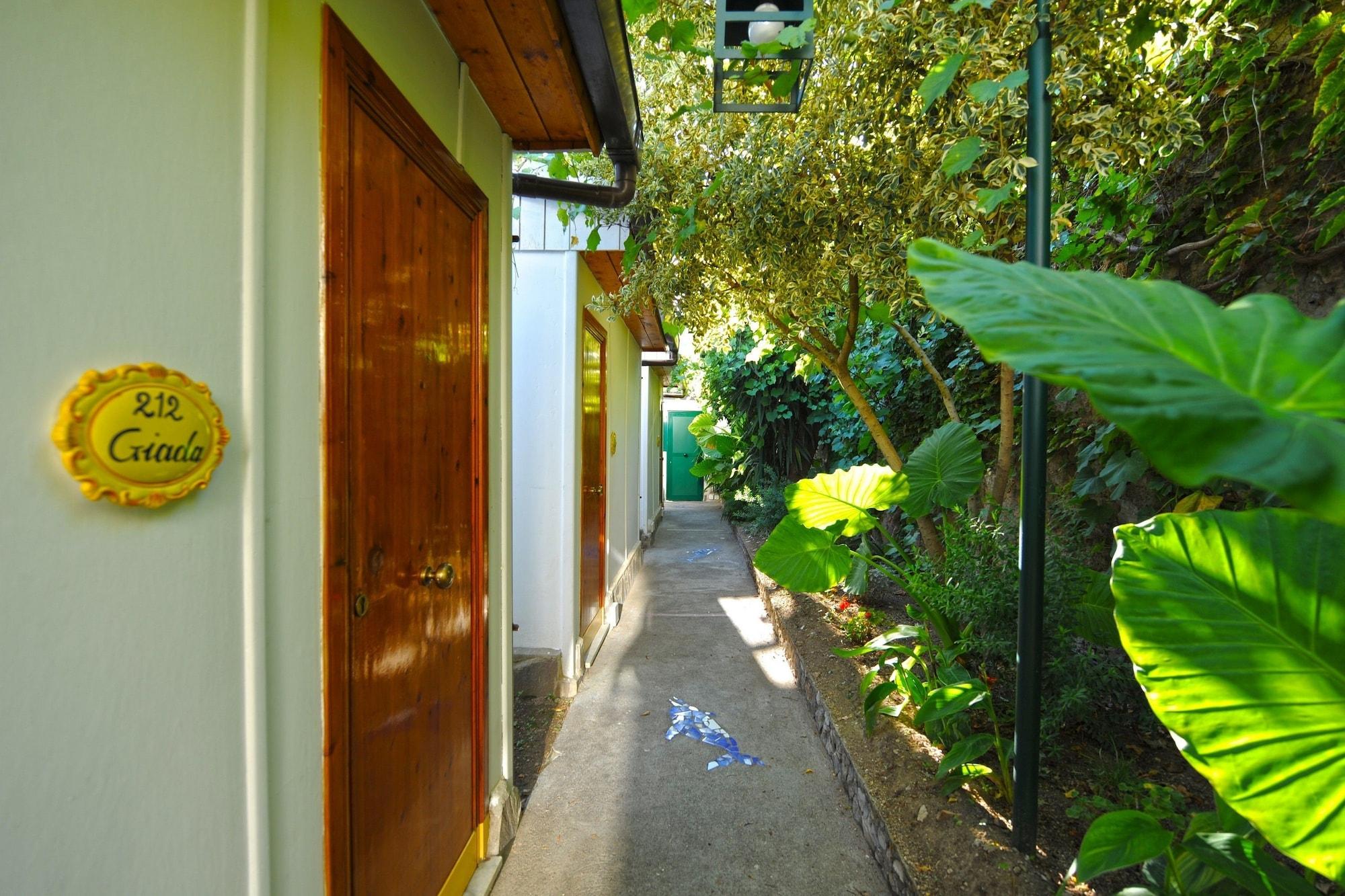 Hotel Torre Saracena Praiano Exterior foto